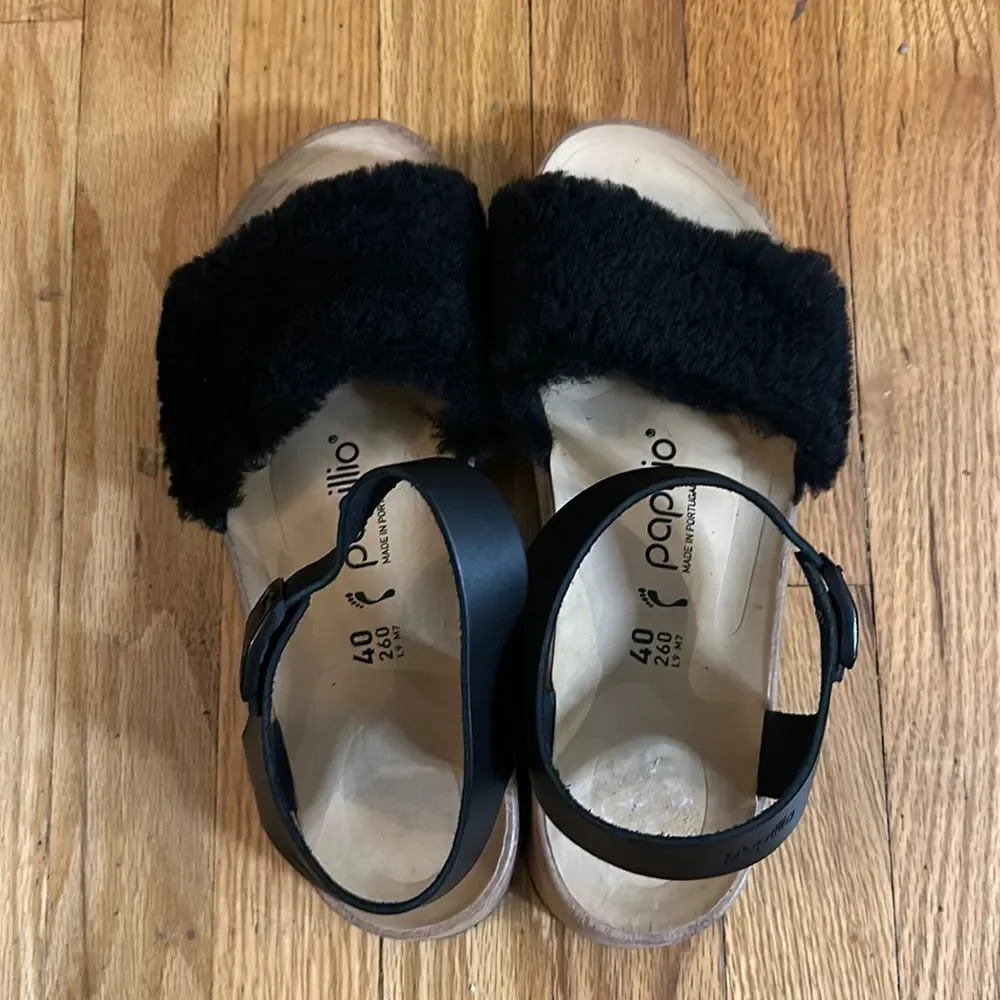 Papillio sz 40 sandals shearling detail buckle closure like new never worn NWOT